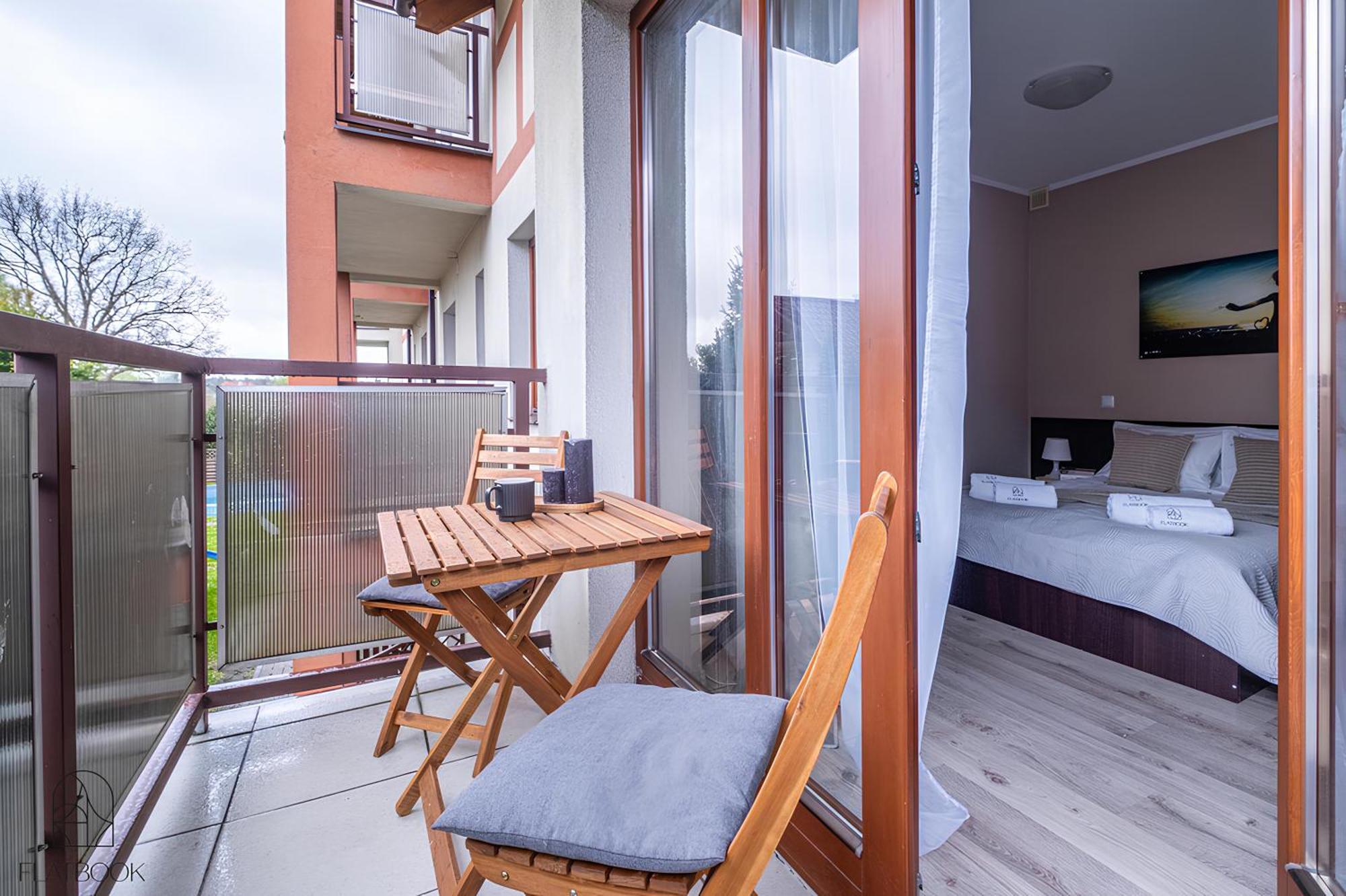 Sztutowo Lazurowy Dwor - Apartamenty Oraz Pokoje Z Basenem I Parkingiem Exterior foto
